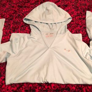 Women’s Under Armour Long Sleeve T-Shirt with Hood